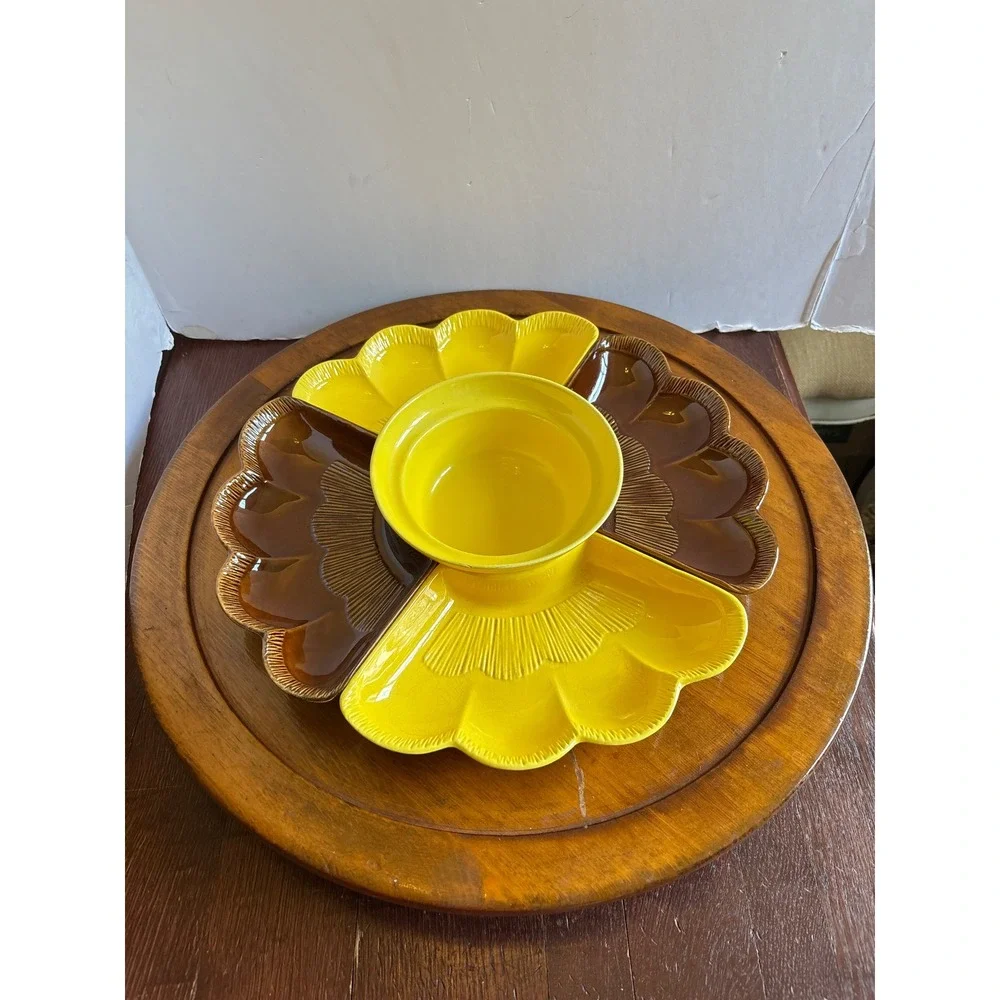 Vintage California USA L69 Lazy Susan Set Yellow Brown Scalloped Pottery 6pc 19